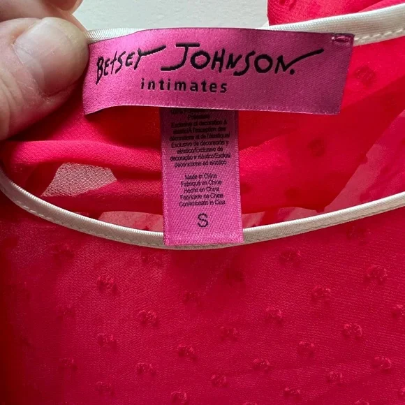 Vintage Betsey Johnson super pretty dark pink chemise and panty set in size S. - Picture 10 of 11